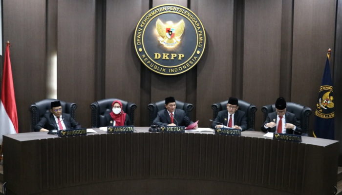 Senin Esok, DKPP Sidangkan Ketua KPU RI Hasyim Asy’ari