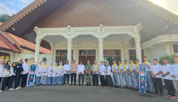 Bupati Tgk Amran Lepas Kontingen Jumbara PMR-PMI Kabupaten Aceh Selatan