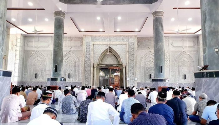 Dua Profesor Bertugas di Masjid Aceh Besar, Ini Daftar Khatib Jumat 5 Juli 2024