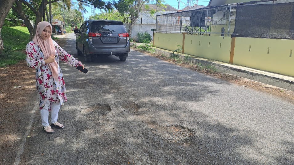 Jalan Rusak, Pj Walikota Banda Aceh Kembali Disomasi Warga