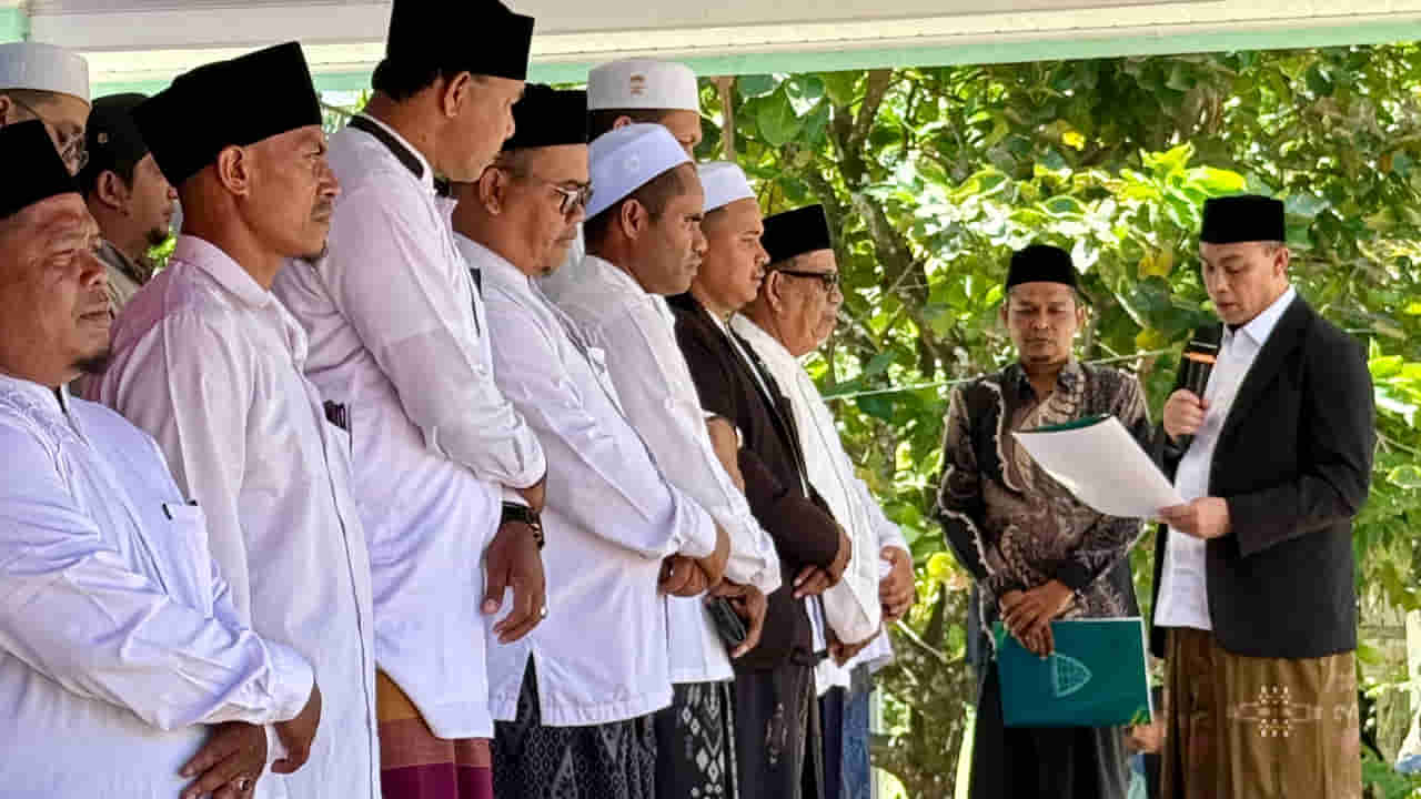 PW HUDA Abdya Dilantik, Bupati Harap Ulama Bersatu Tegakkan Syariat Islam