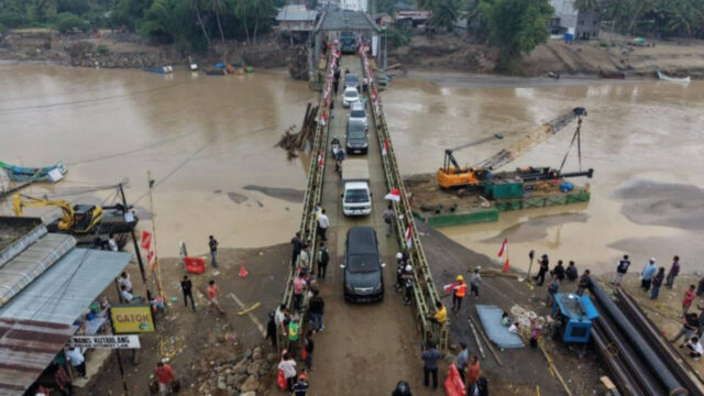 Jembatan Bailey Kuta Blang Mulai Dilintasi Kendaraan, Kapasitas Maksimal 30 Ton