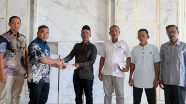 Keuchik Pantai Perak Abdya Diberhentikan Sementara, Ali Murtaza Ditunjuk sebagai Plt